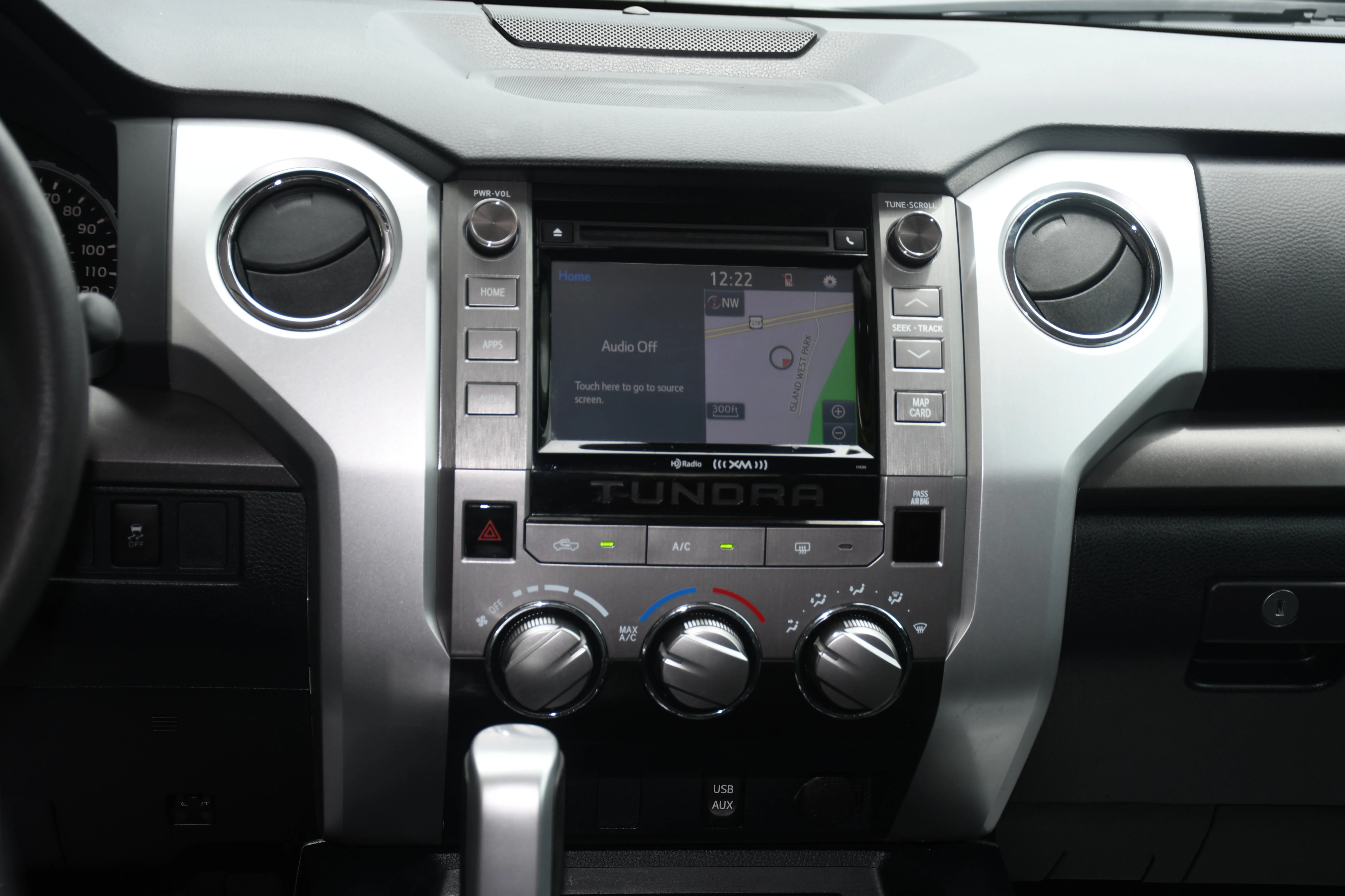 Used 2019 Gray Toyota SR5 image 15