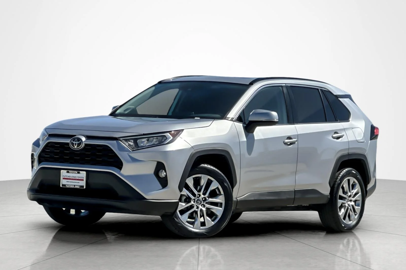 Certified Used 2021 Silver Sky Metallic Toyota XLE Premium image 1
