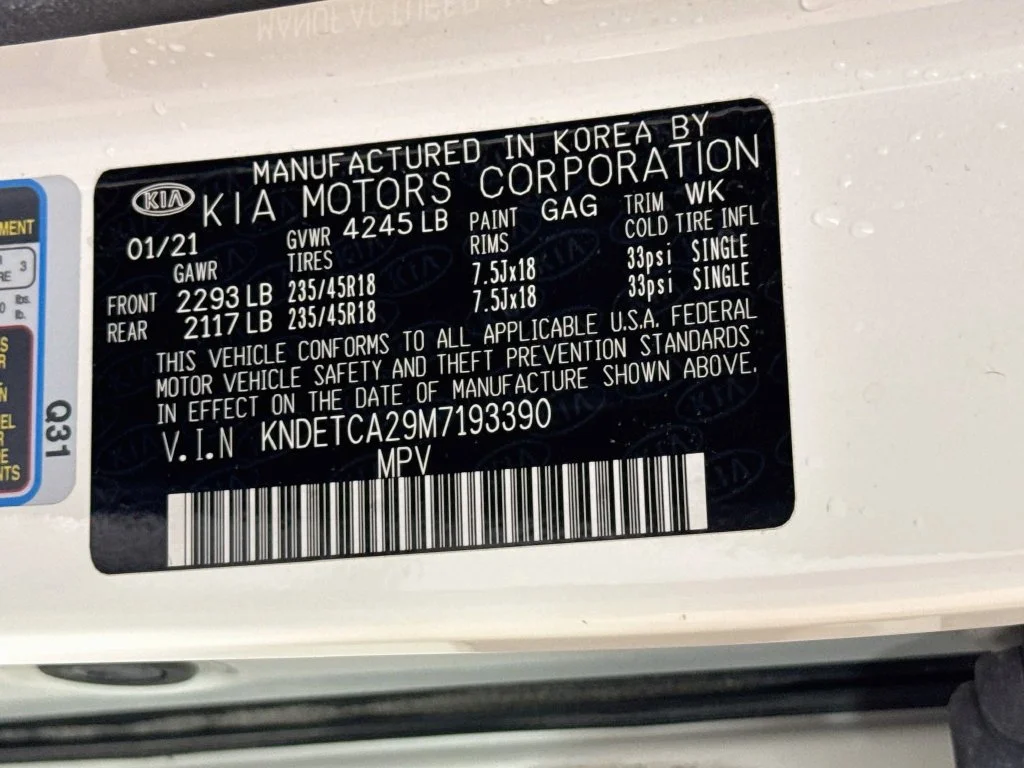 Used 2021 White Kia SX image 40