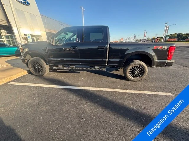 Used 2019 Agate Black Metallic Ford Lariat image 3