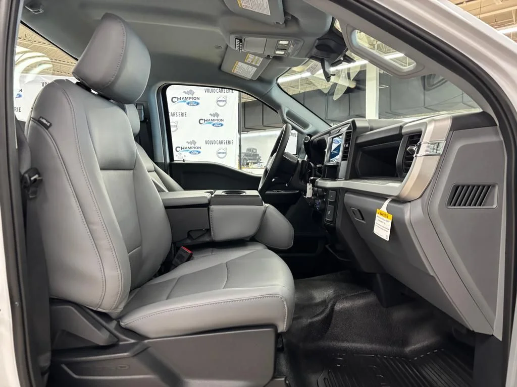 New 2026 Oxford White Ford F-250® XL image 11