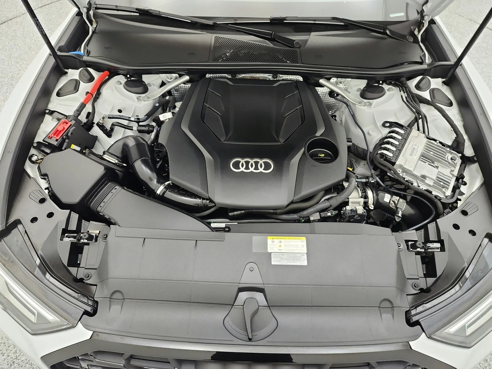 Used 2025 Glacier White Metallic Audi Premium image 17