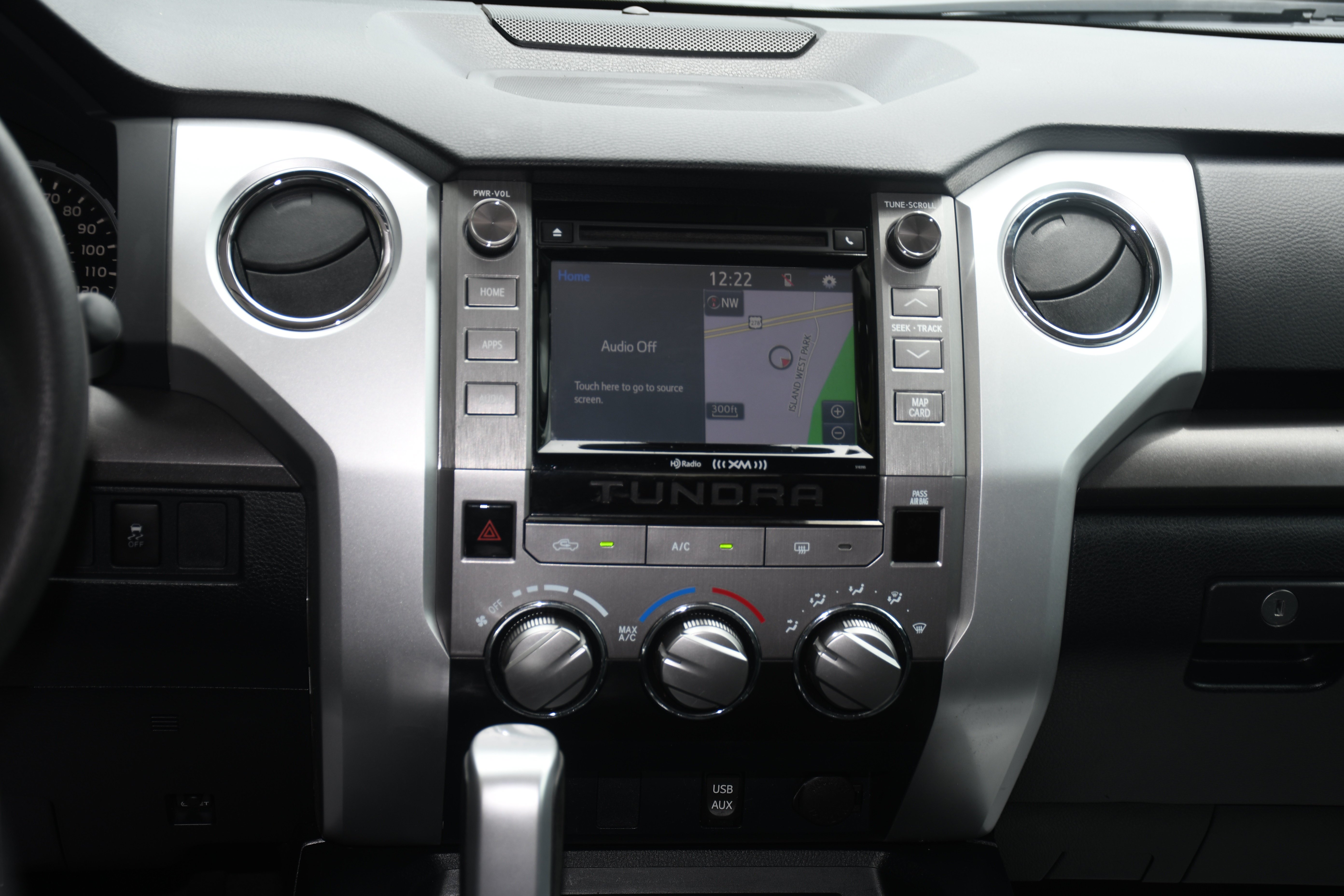 Used 2019 Gray Toyota SR5 image 15
