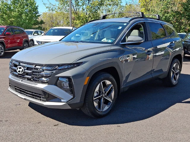 New 2026 Gray Hyundai SEL Premium image 2