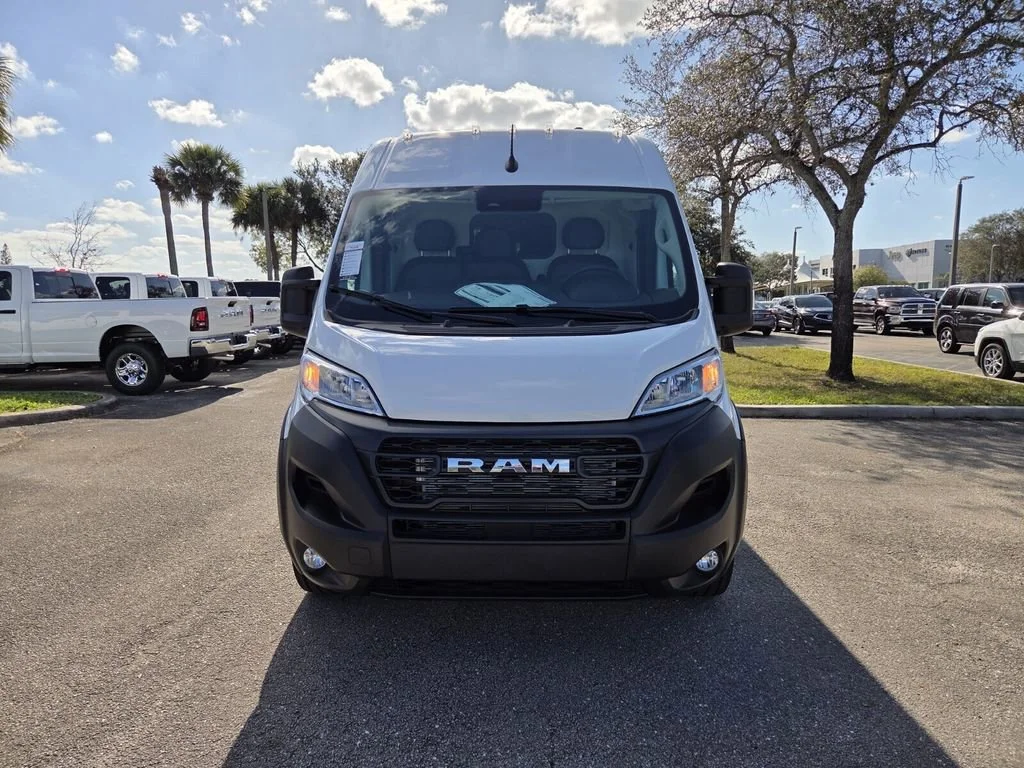 New 2026 Bright White Clear-Coat Exterior Paint RAM Tradesman image 3