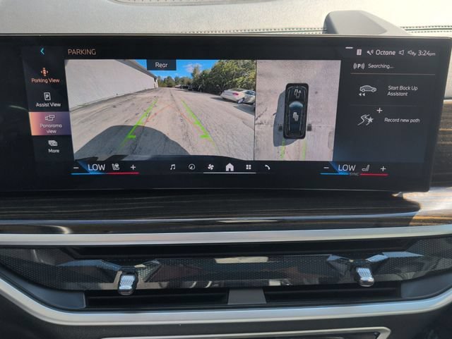 2025 BMW X7 40i - Photo 17
