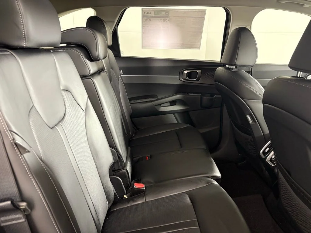 2026 Kia Sorento S - Photo 16
