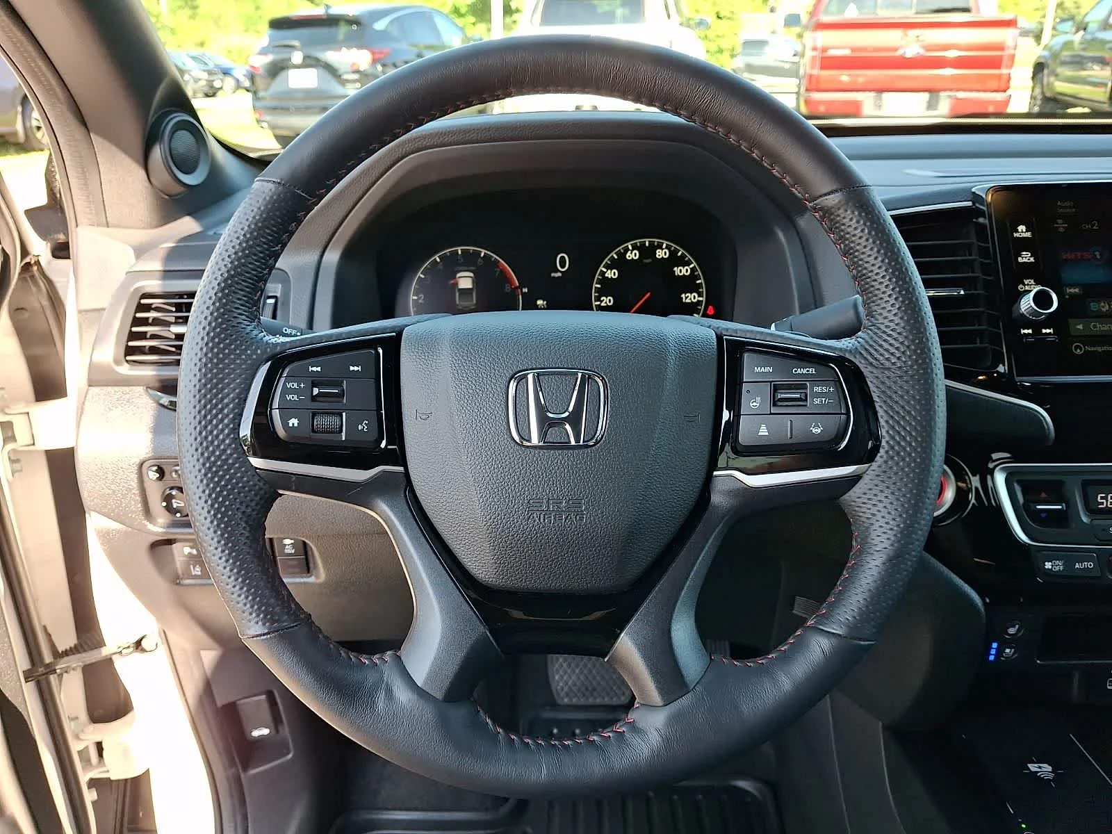 Used 2025 Platinum White Pearl Honda Black Edition image 22