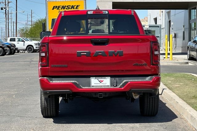 New 2026 Molten Red Pearl-Coat Exterior Paint RAM Big Horn/Lone Star image 4