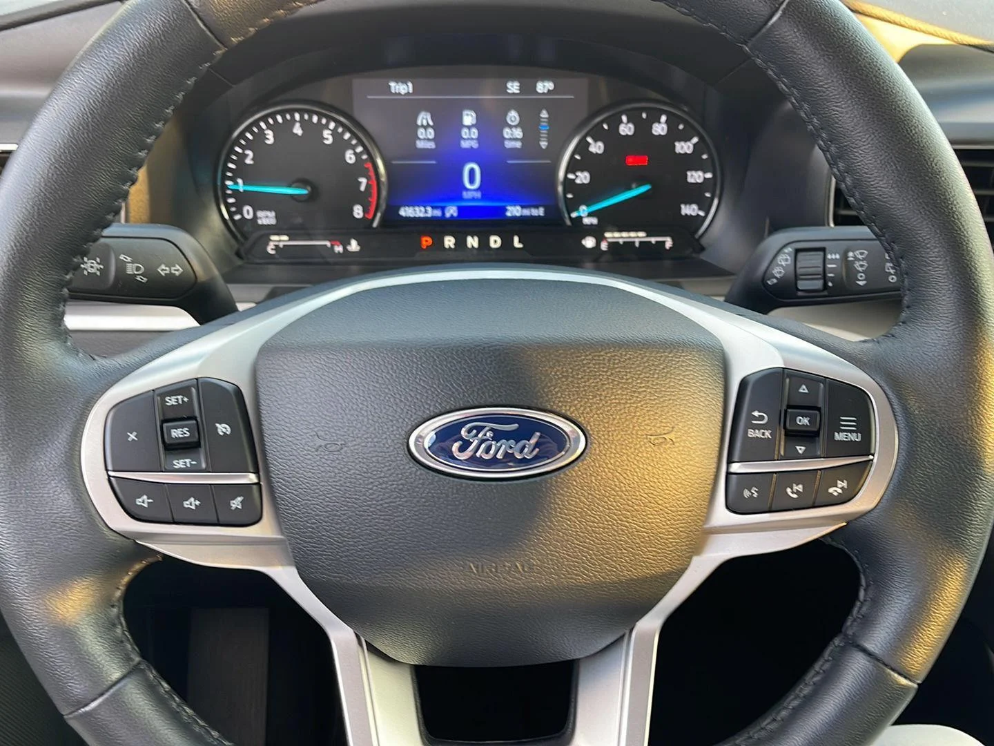 Used 2024 Star White Metallic Tri-Coat Ford XLT image 7