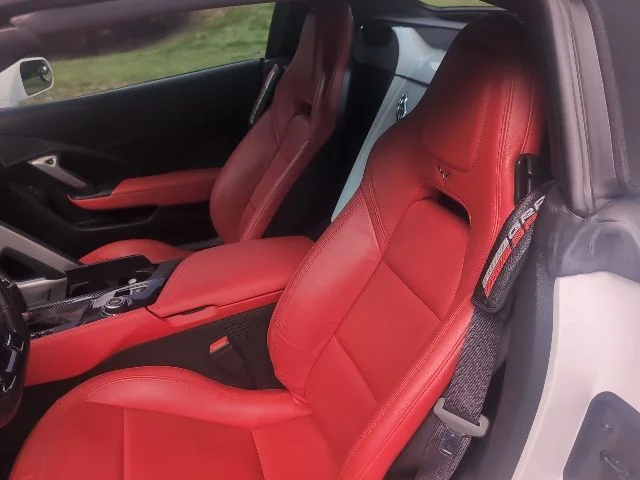 Used 2017 White Chevrolet Grand Sport image 22