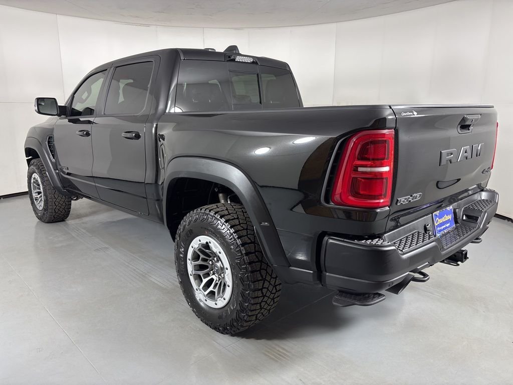 New 2026 Diamond Black Crystal Pearl-Coat Exterior Paint RAM RHO image 6