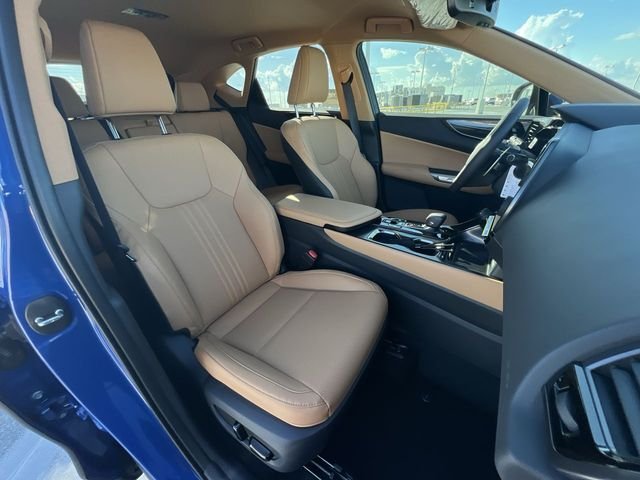 Used 2025  Lexus 250 Base image 25