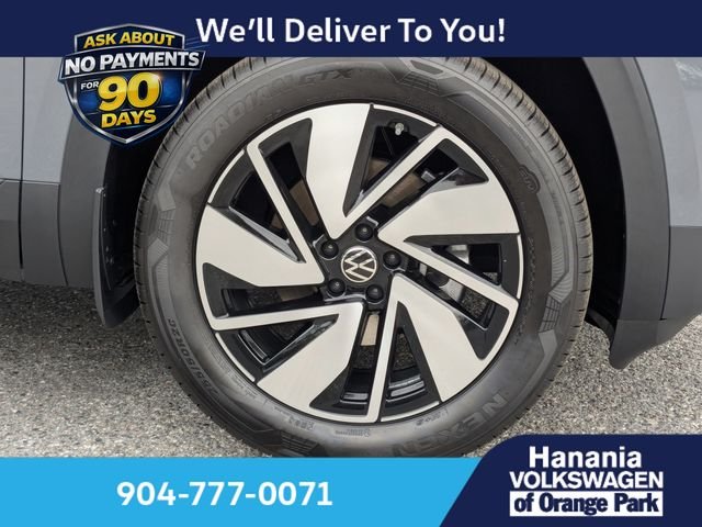 New 2026 Gray Volkswagen 2.0T SE w/Technology image 10
