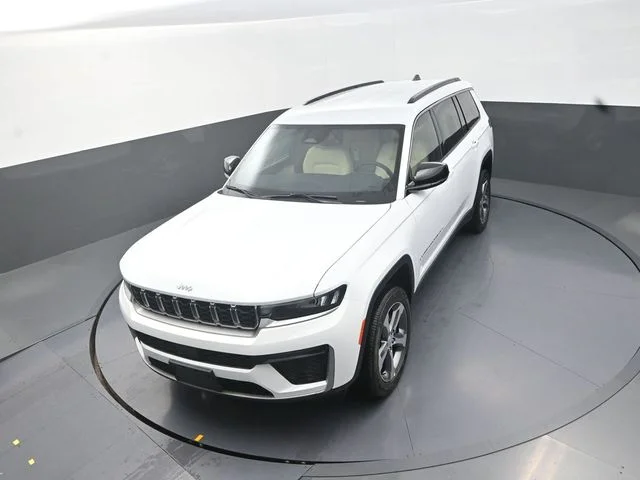 New 2026 Bright White Clear-Coat Exterior Paint Jeep Limited image 13