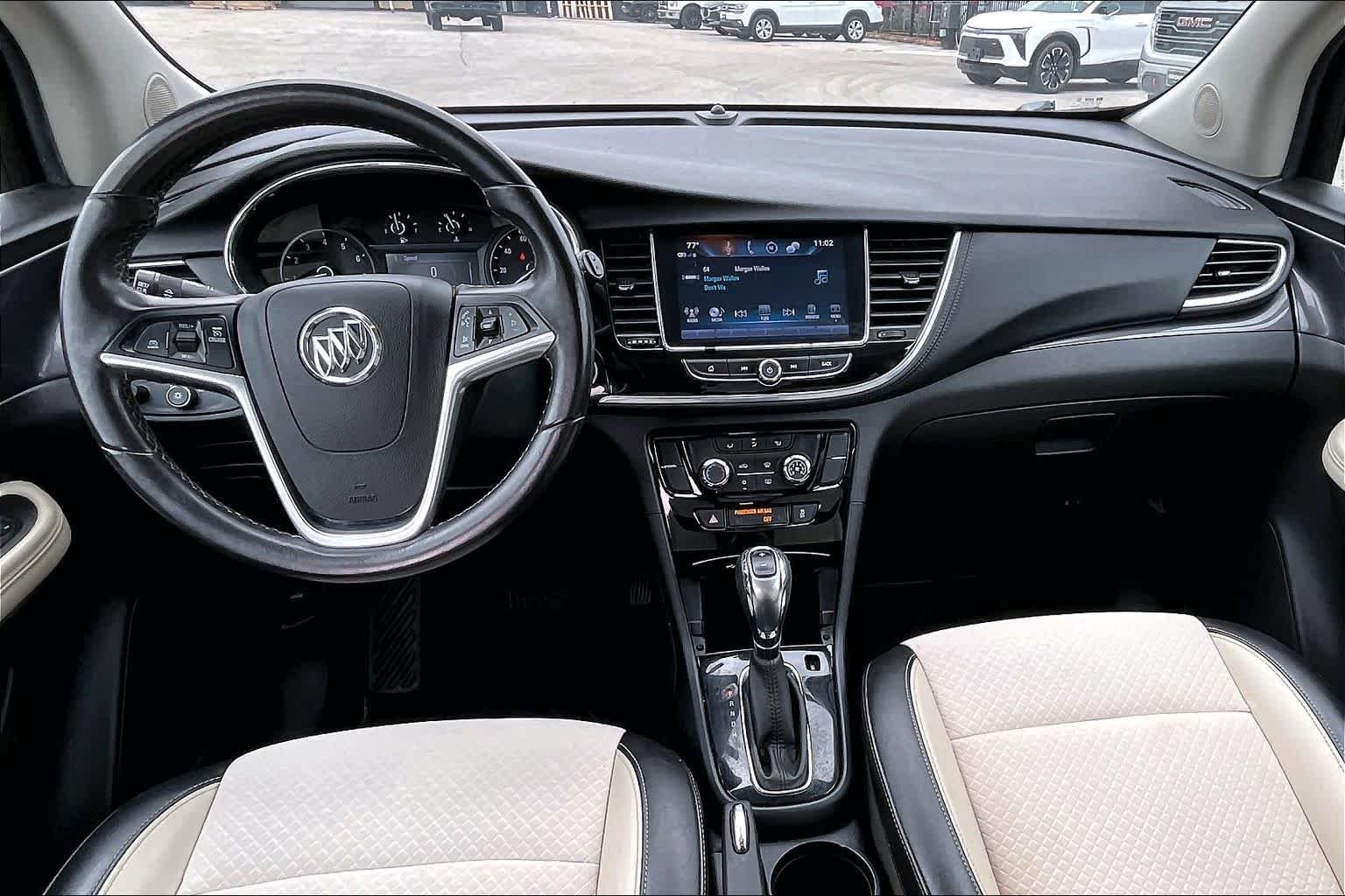 Used 2020 Ebony Twilight Metallic Buick Preferred image 14