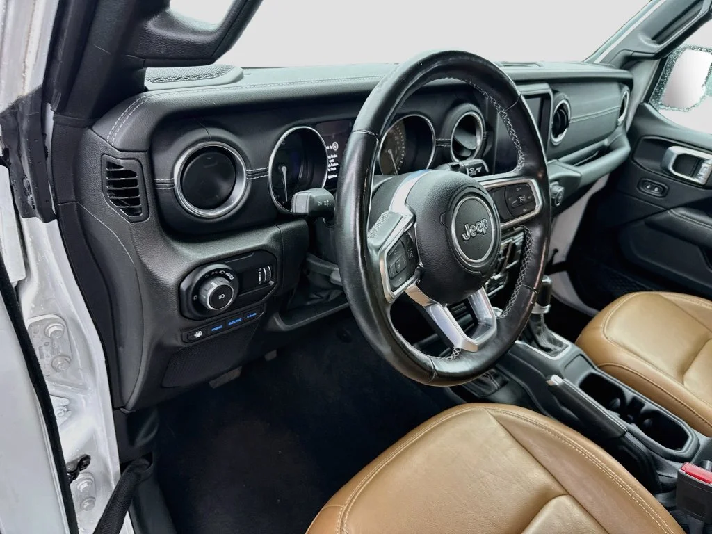 Used 2023 White Jeep Sahara 4xe image 10