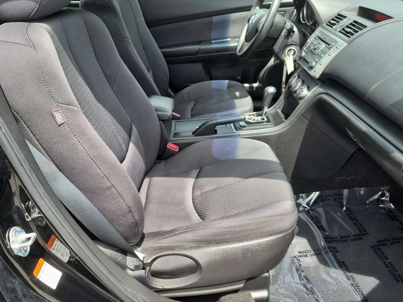 Used 2011 Ebony Black Mazda i Sport image 22