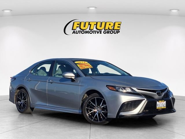 Used 2024 Silver Toyota SE image 1