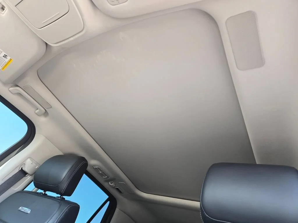 Used 2025 Glacier Gray Meta Ford Platinum image 11