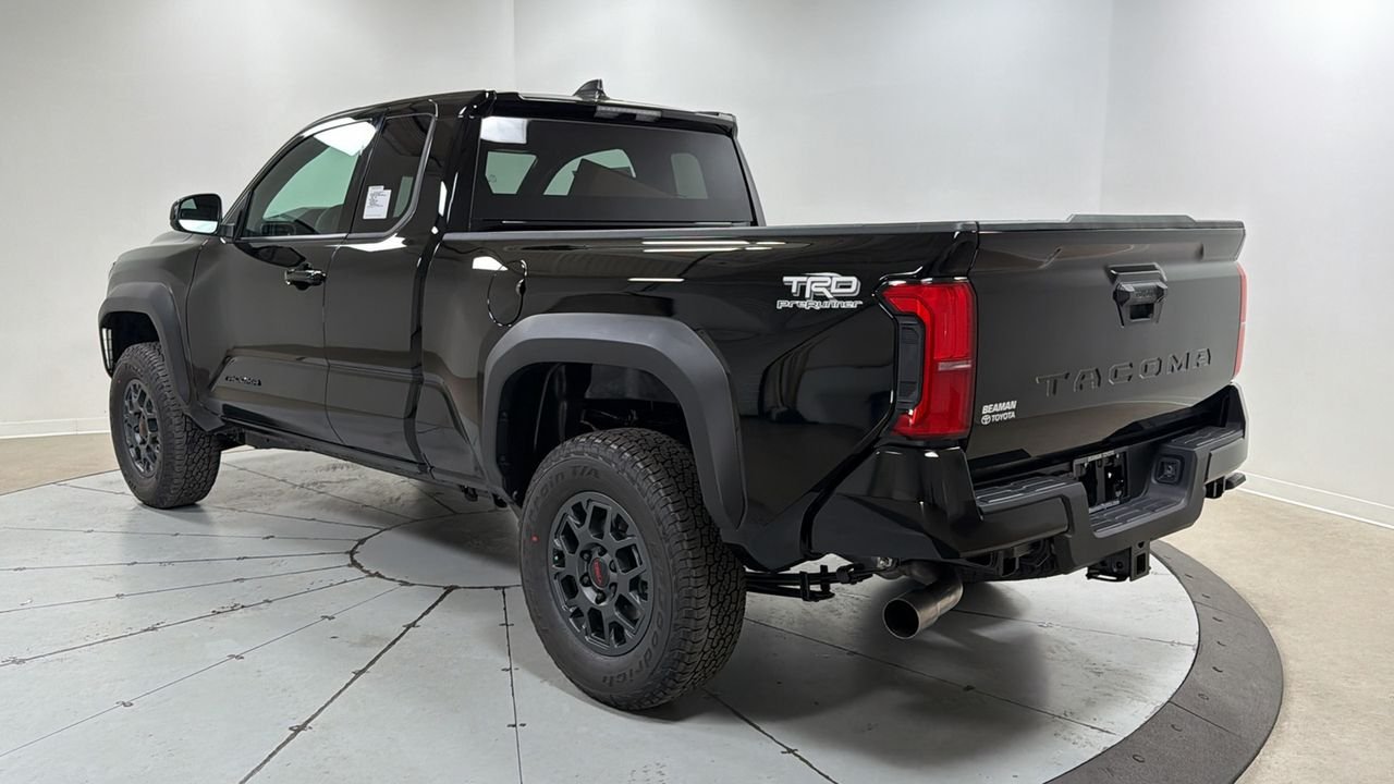 2026 Toyota Tacoma TRD PreRunner - Photo 7