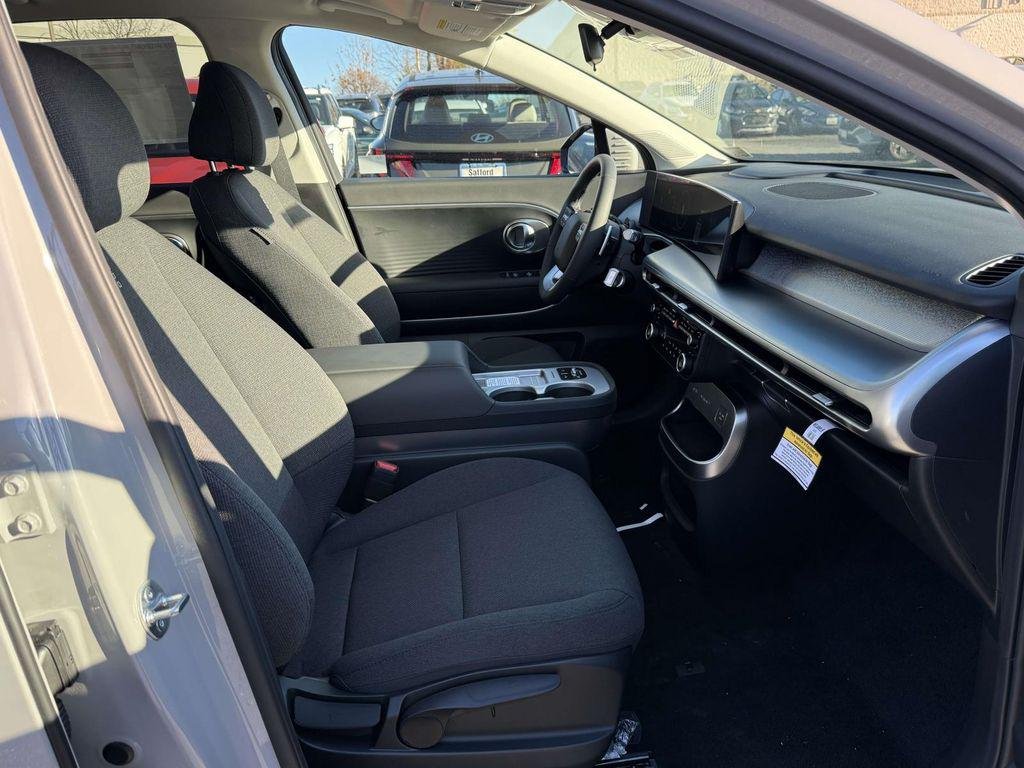 New 2026 Cyber Gray Hyundai S image 15
