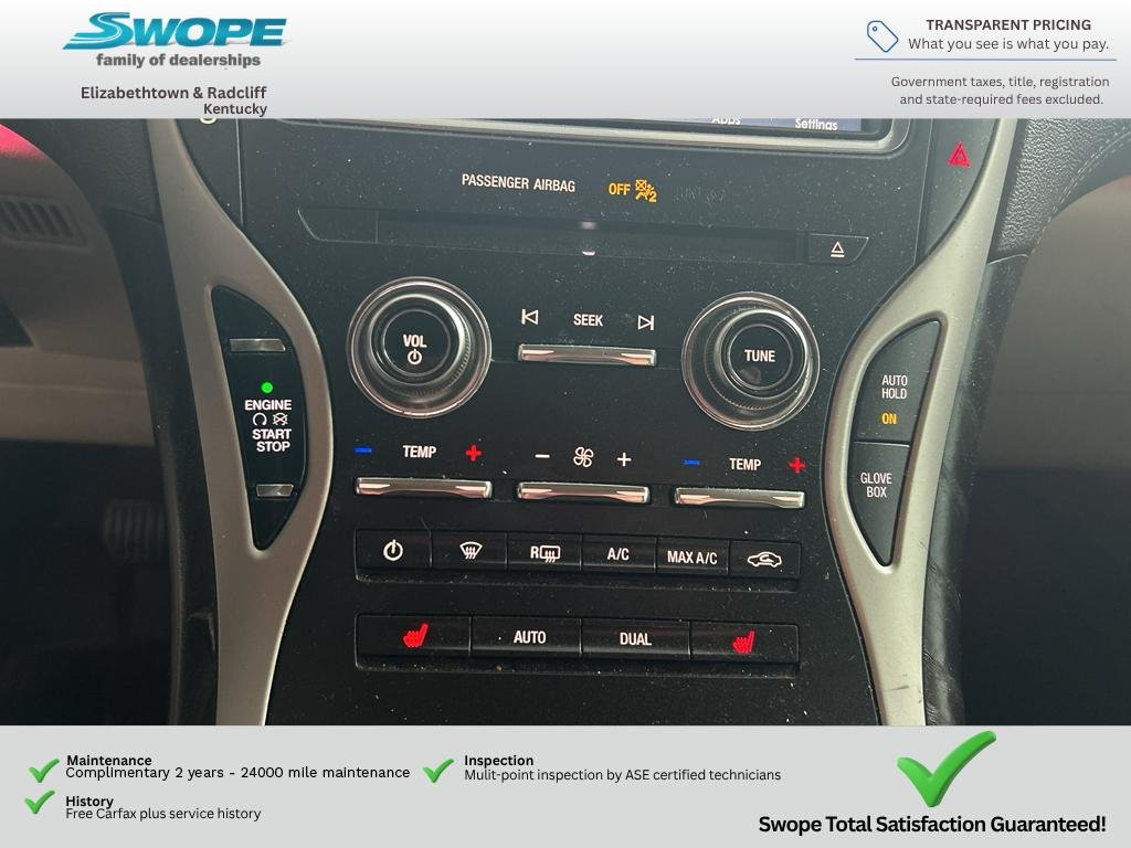 Used 2019 White Platinum Metallic Tri-Coat Lincoln Select image 16