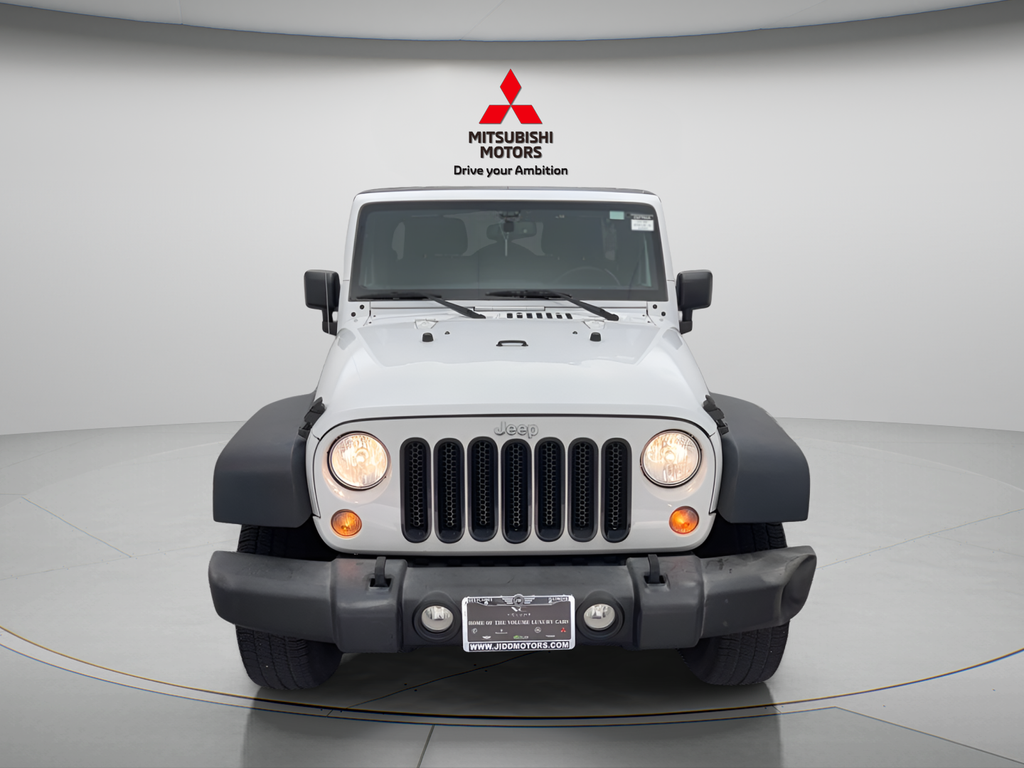 Used 2016 Bright White Clearcoat Jeep Unlimited Sport image 2