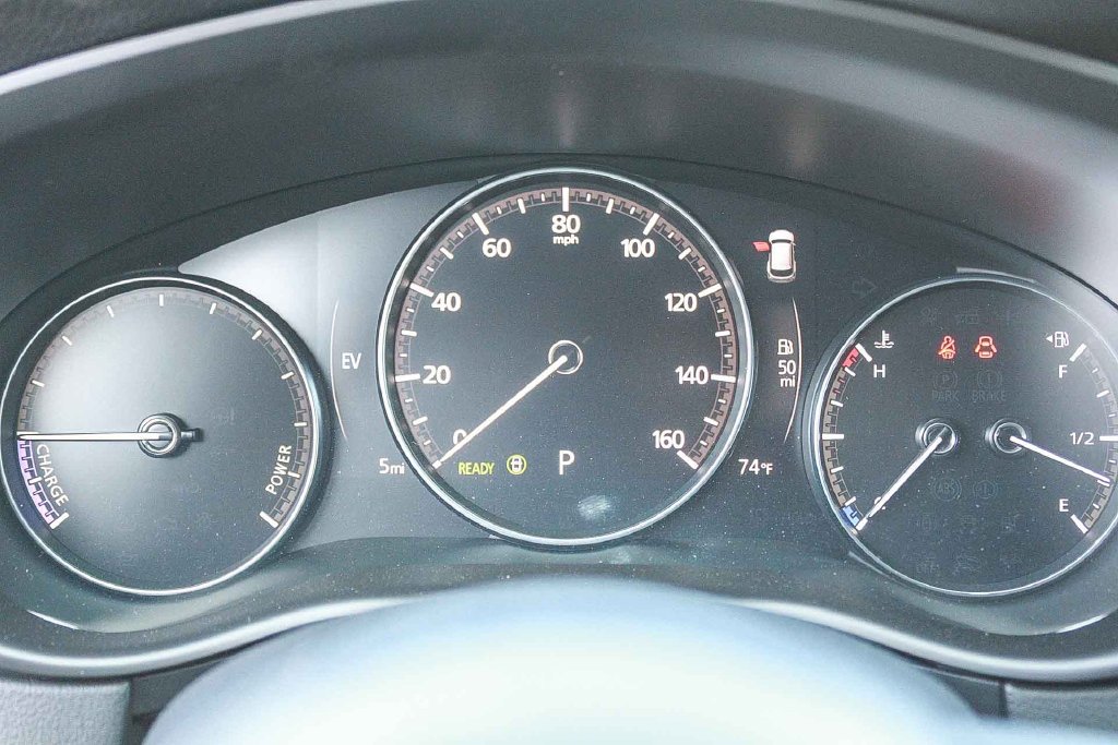 New 2026 Wind Chill Pearl Mazda Preferred AWD image 24