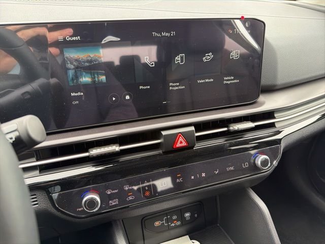 New 2026 Wolf Gray Kia EX image 18