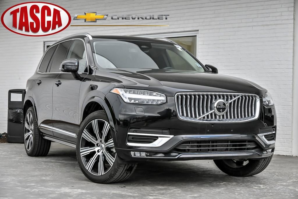 2024 Volvo XC90 B5 Plus Bright theme 4WD's photo