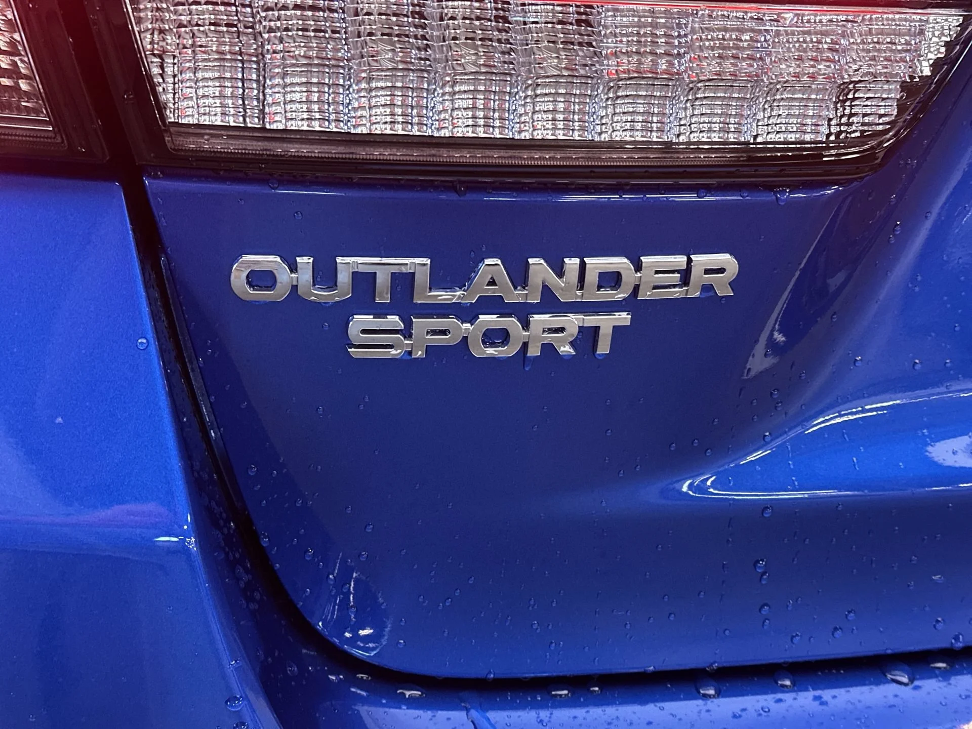 New 2026 Octane Blue Metallic Mitsubishi ES image 22