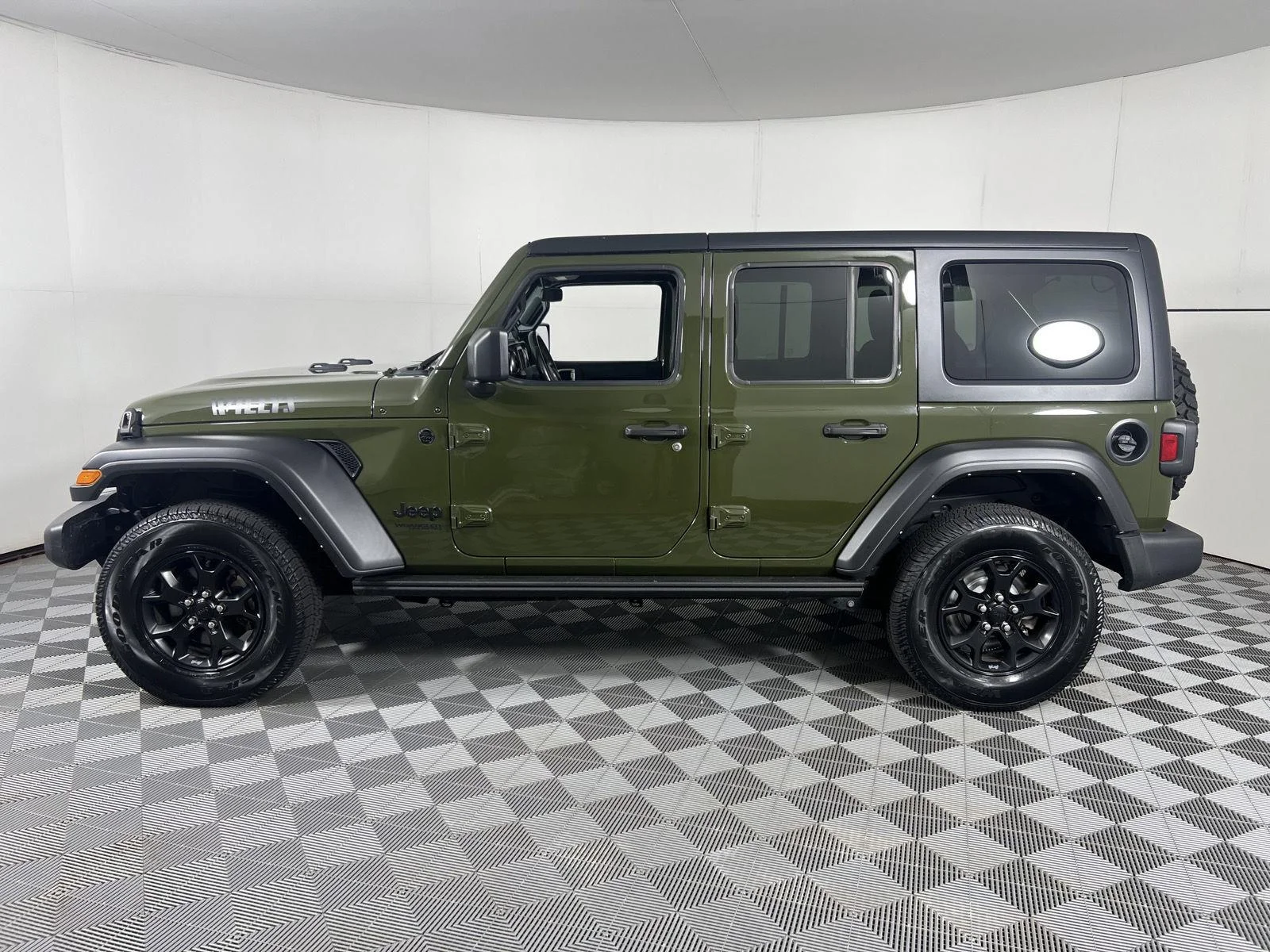 Used 2022 Sarge Green Clearcoat Jeep Unlimited Willys image 9