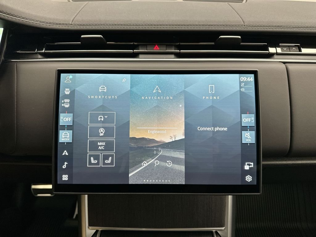 New 2026 Santorini Black Land Rover SE image 13