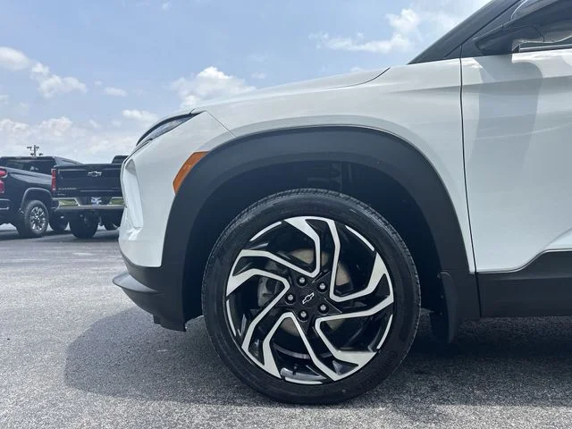 Used 2024 White Chevrolet RS image 22