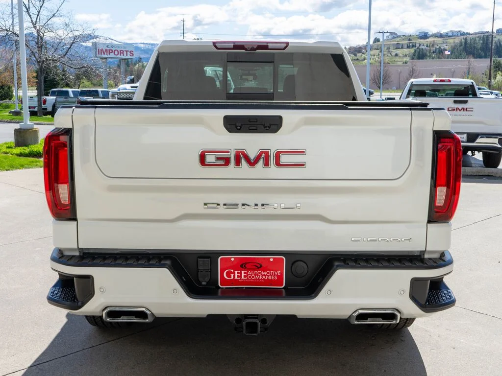 Used 2024 White GMC Denali image 6