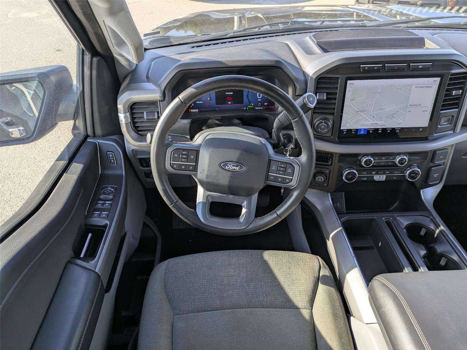 Used 2024 Agate Black Metallic Ford XLT image 29