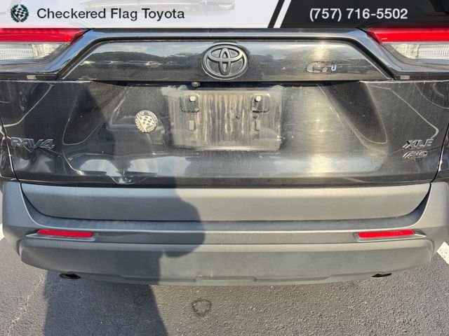 Used 2024 Midnight Black Metallic Toyota XLE Premium image 7