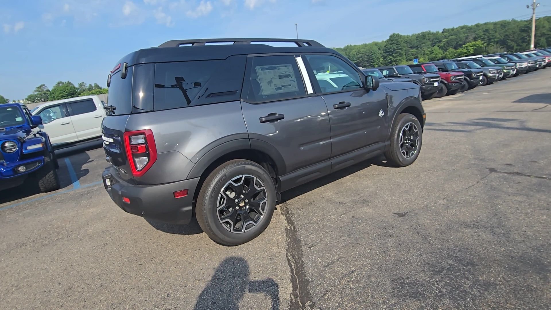 New 2026 Carbonized Gray Metallic Ford Outer Banks® image 20