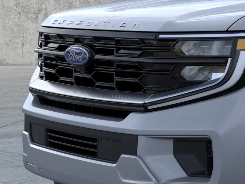 New 2026 Glacier Gray Metallic Tri-Coat Ford MAX Platinum® image 17