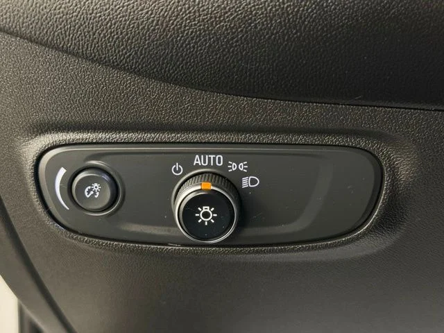 Used 2020 White Chevrolet LT image 26