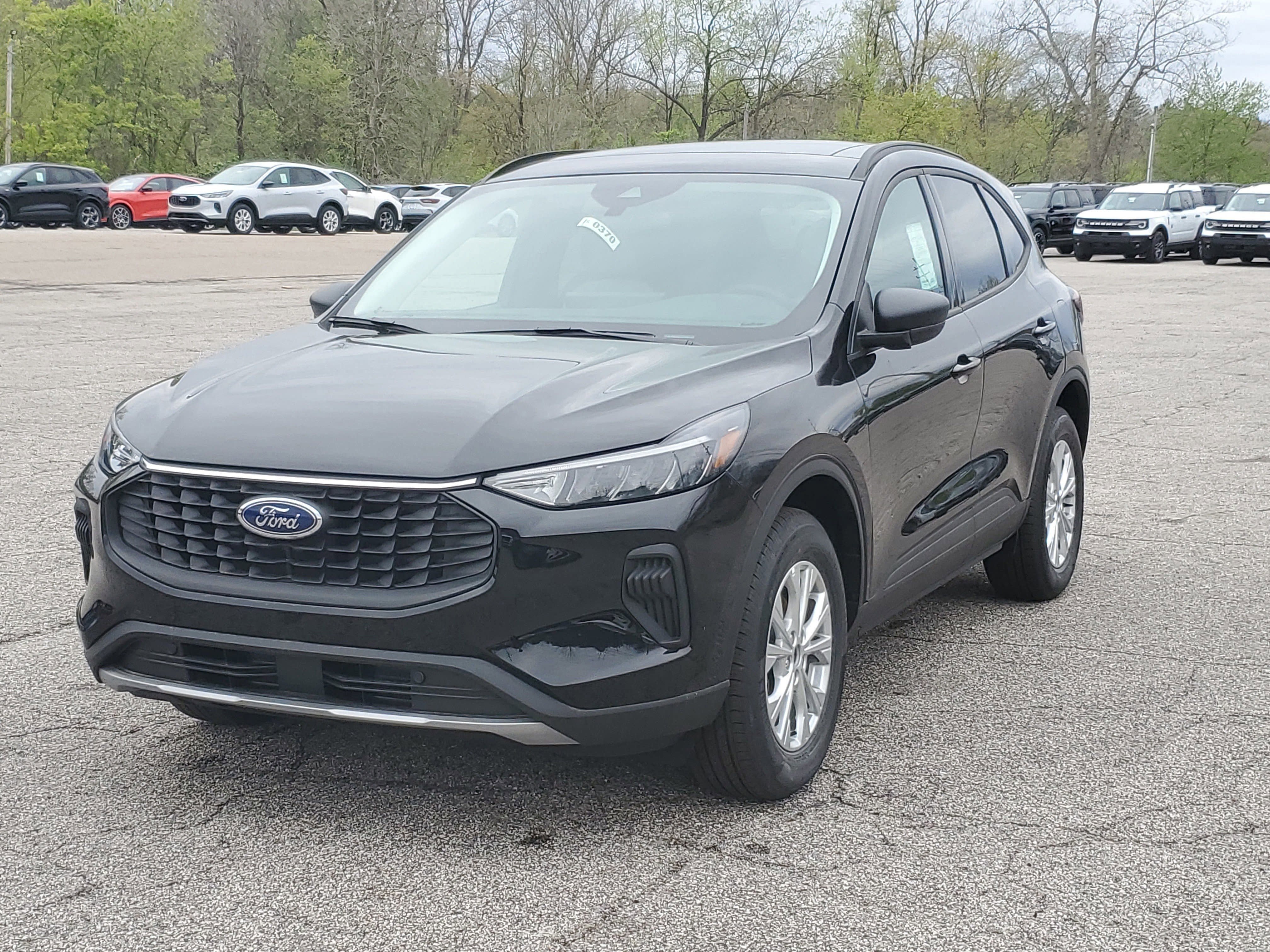 New 2026 Agate Black Metallic Ford Active® image 2
