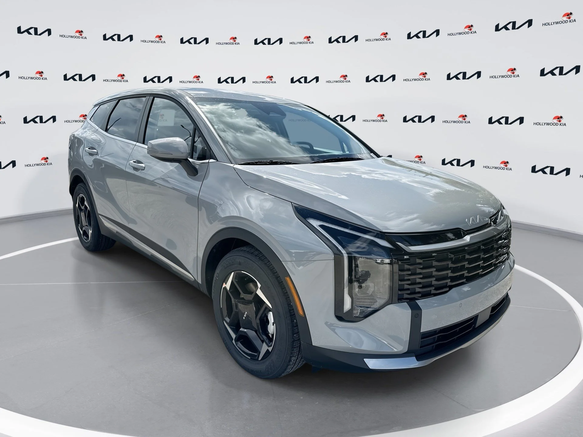 New 2026 Gravity Gray Kia EX image 1