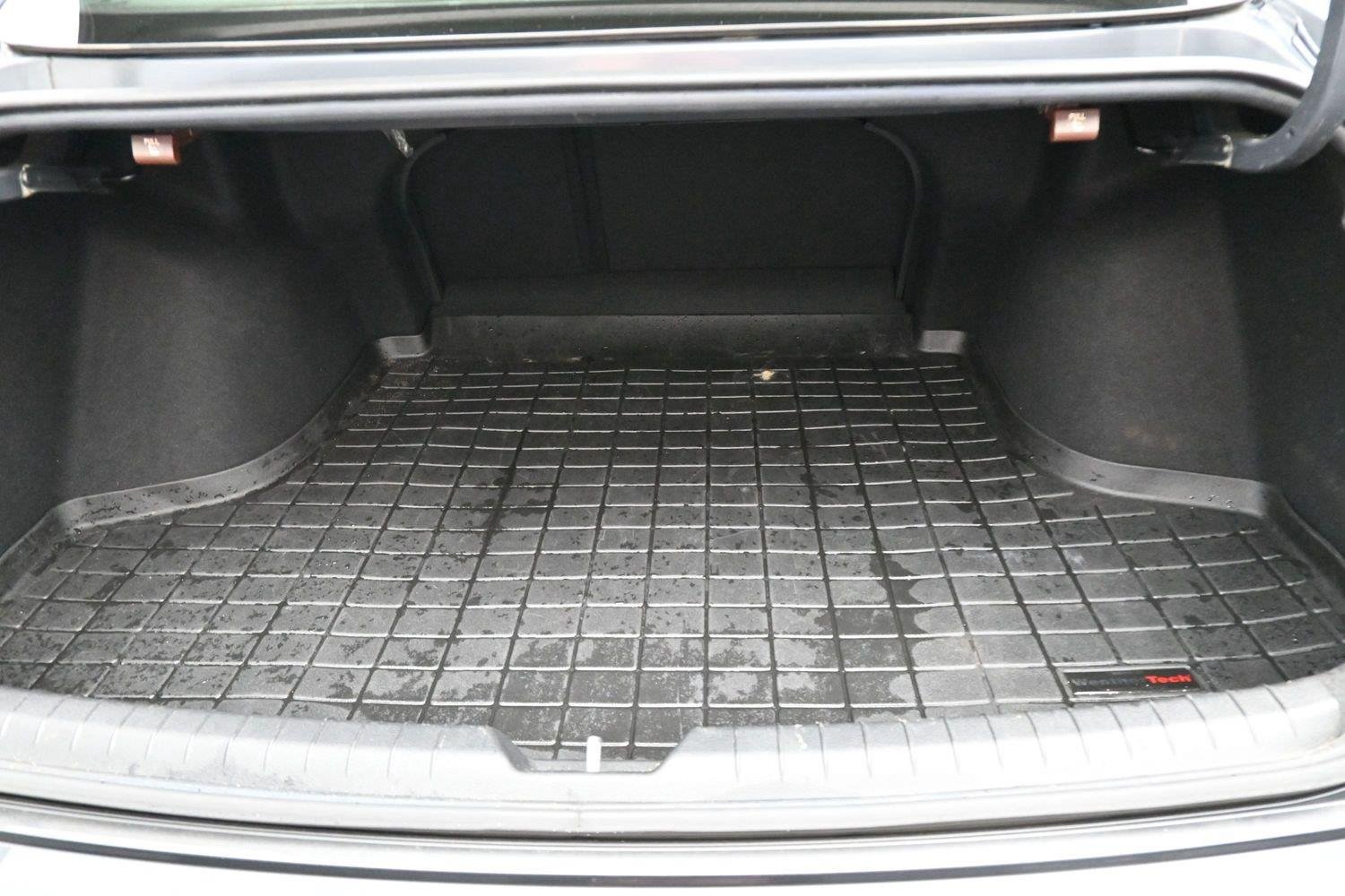 Used 2022 Portofino Gray Hyundai SEL image 9