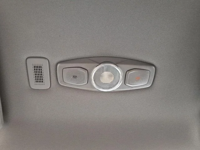 Used 2020 Red Ford XL image 31