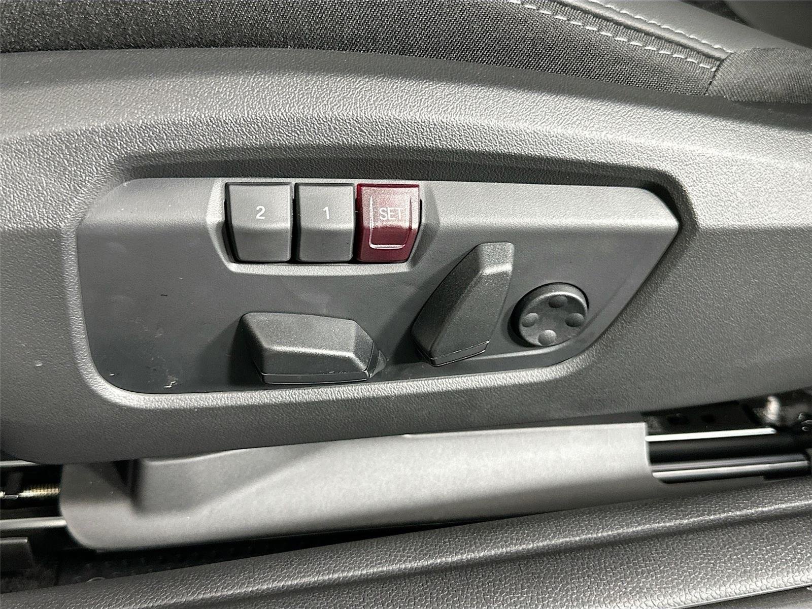 2026 MINI Convertible S - Photo 18