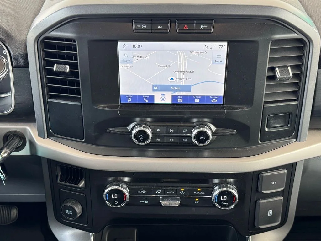 Used 2021 Gray Ford XLT image 30