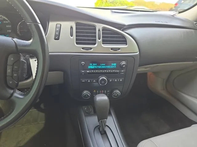 Used 2006 Silverstone Metallic Chevrolet SS image 17