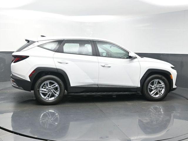 New 2026 White Hyundai SE FWD image 53