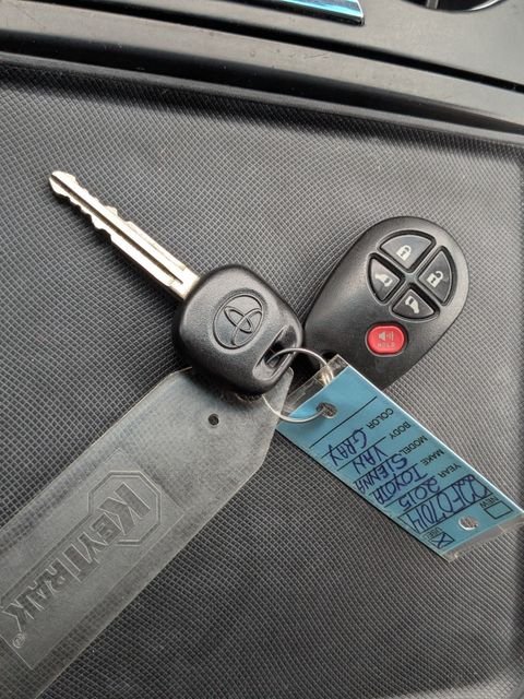 Used 2015 Predawn Gray Mica Toyota LE image 3